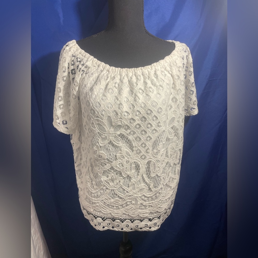 Rafaella white top